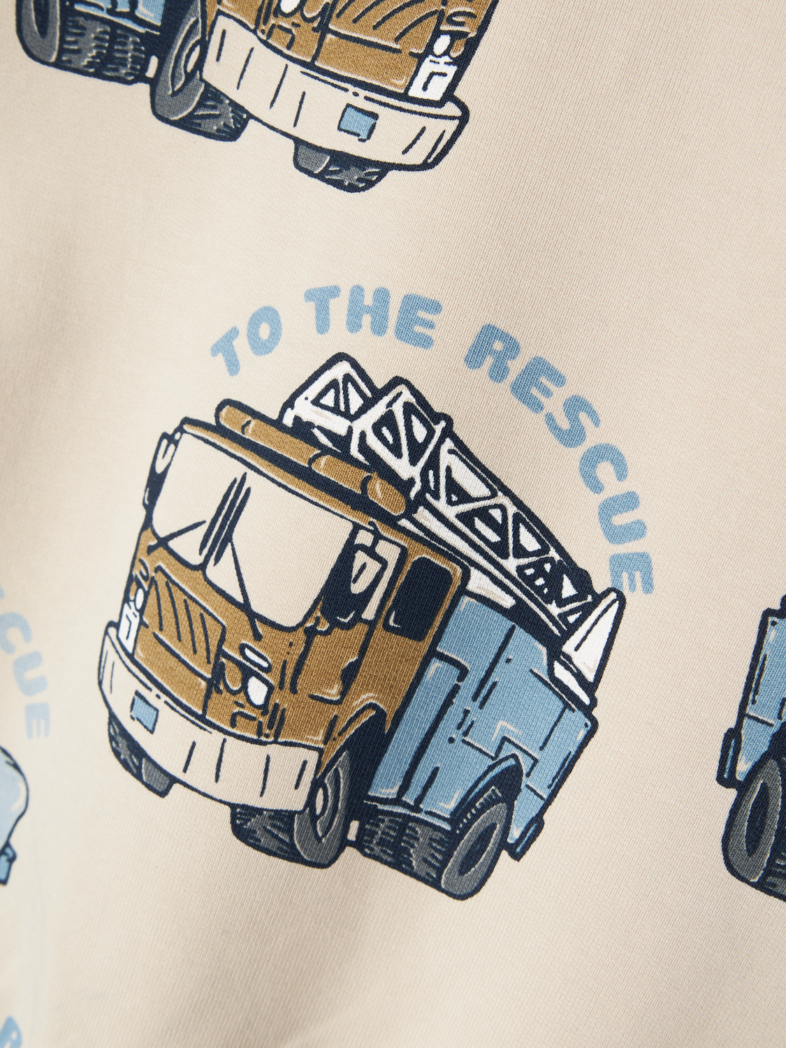 model_shot-front_full